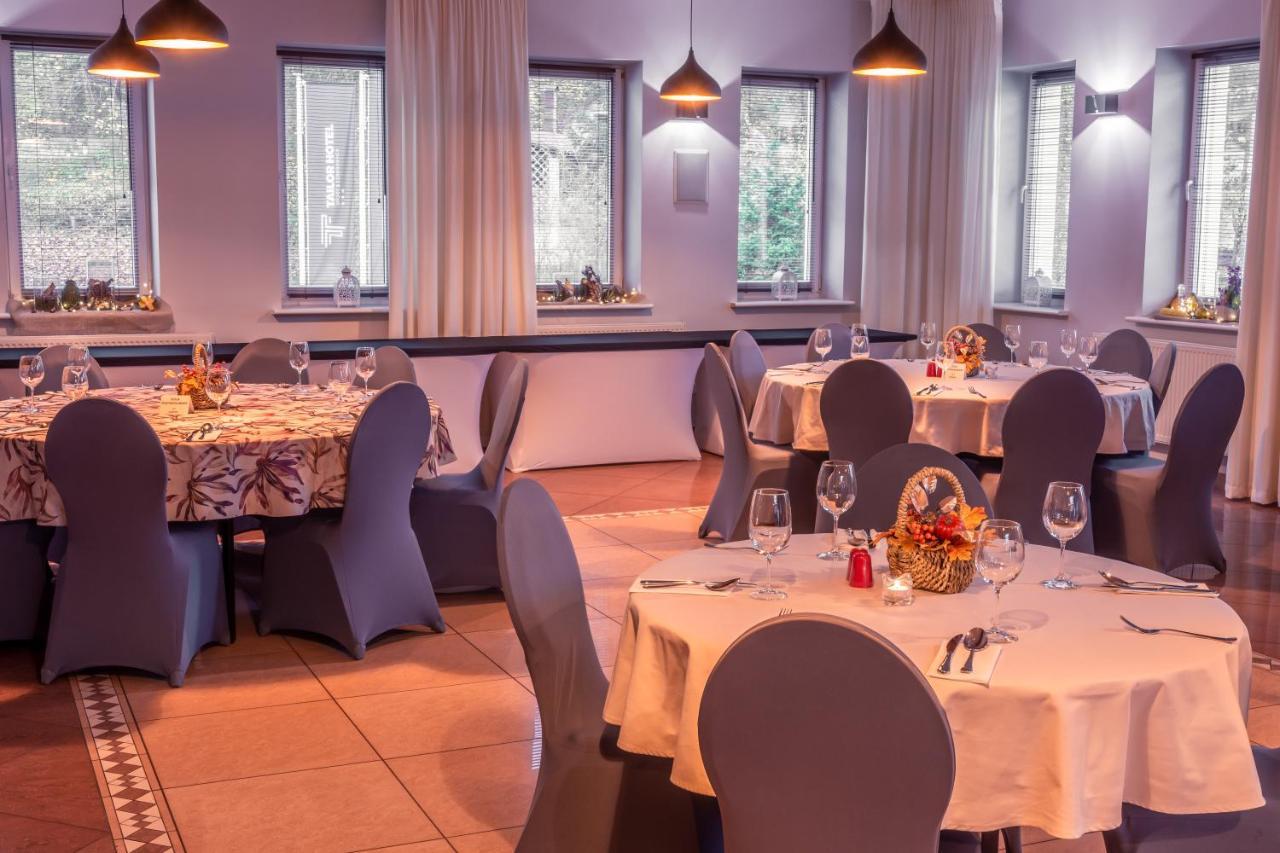 Tailor Hotel Sport & Conference Моронг Екстериор снимка